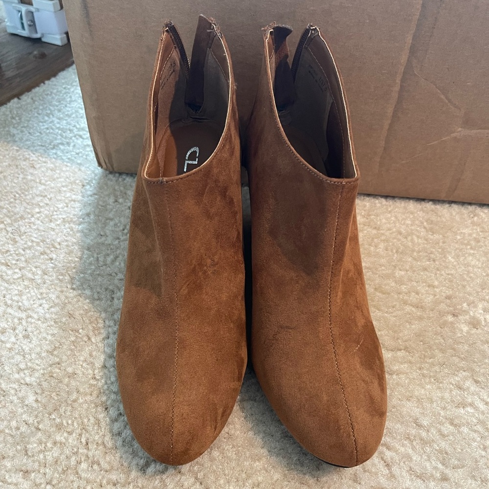 Wedge ankle booties